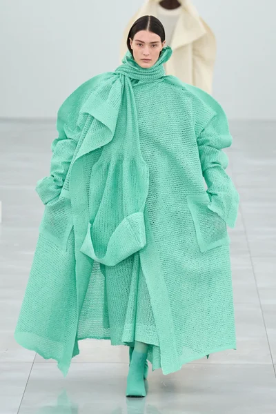 Look 46